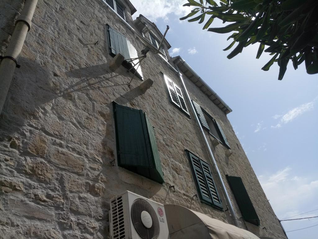 Apartment Marijeta Kastela Exterior photo