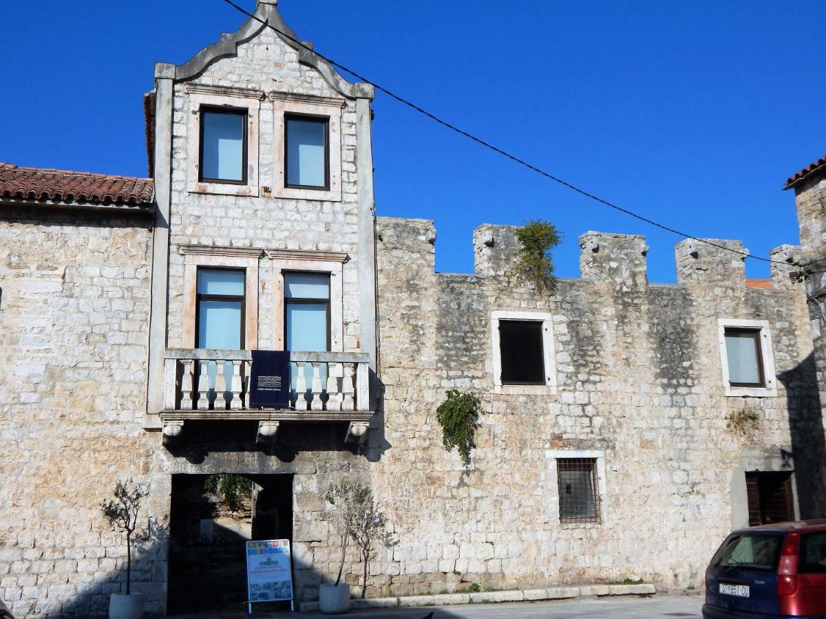 Apartment Marijeta Kastela Exterior photo